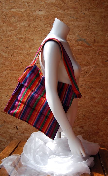 Kunst und Kleidung - Outdoor-Galerie - Hemmoor